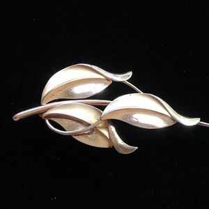 Vintage Bond Boyd MCM Sterling Leaf Brooch